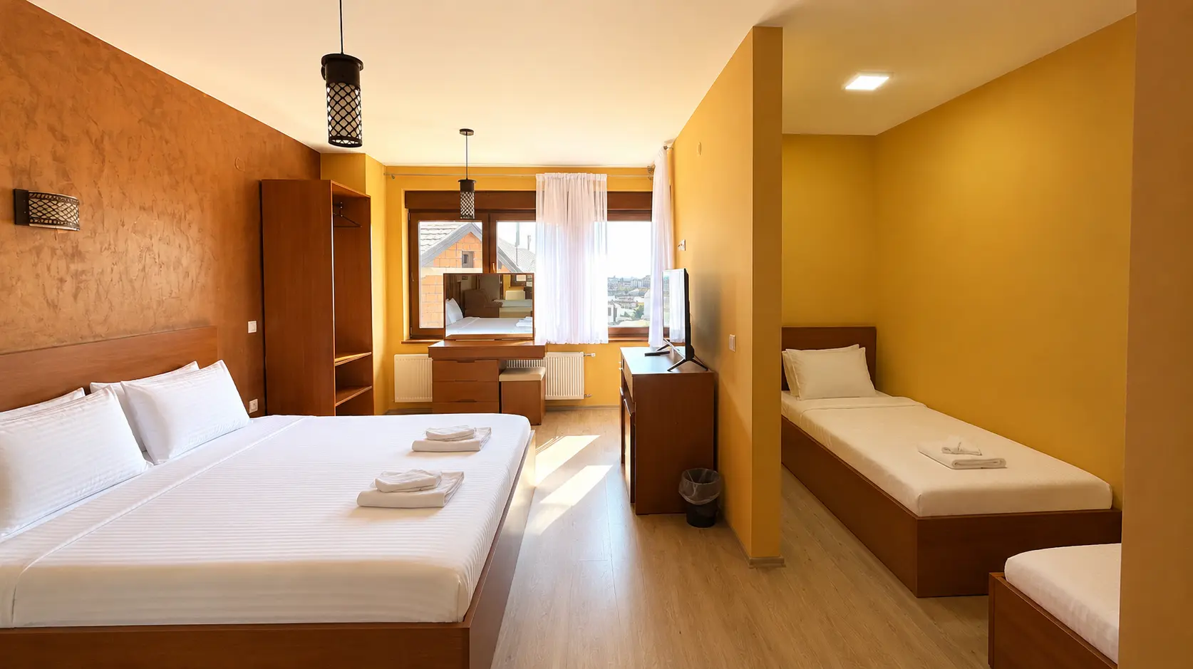Family Room with Balcony photograph 1