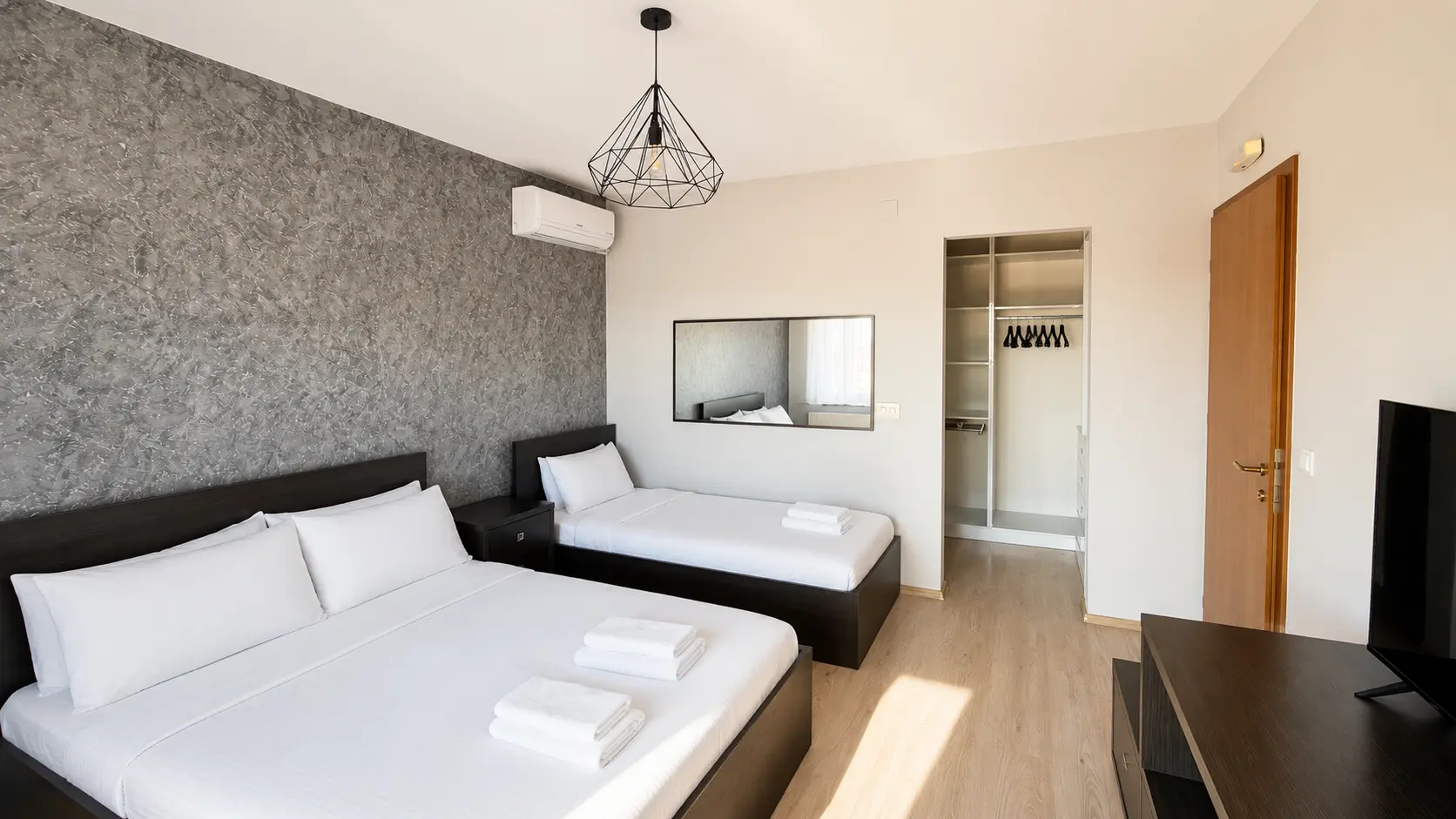 Triple Room with Balcony photograph 1